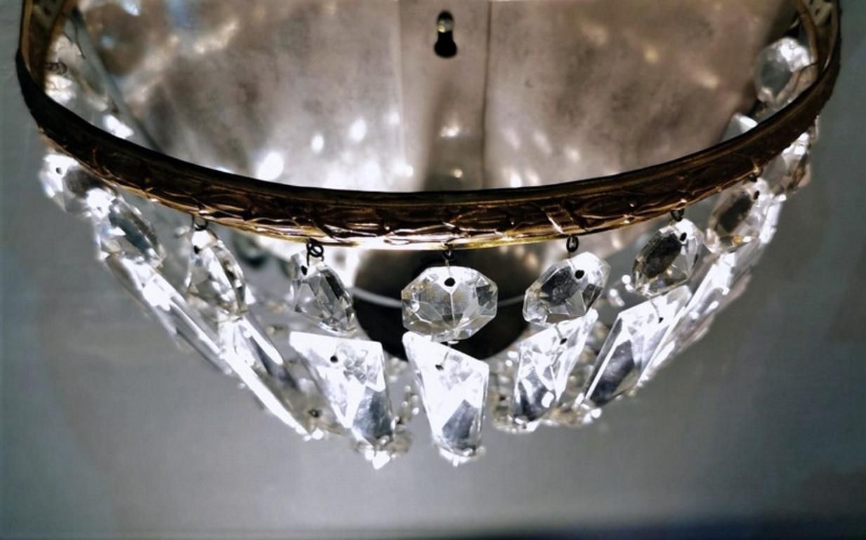 photo vinterior Louis XVI Style French Wall Sconce In Gilt Brass And Crystal