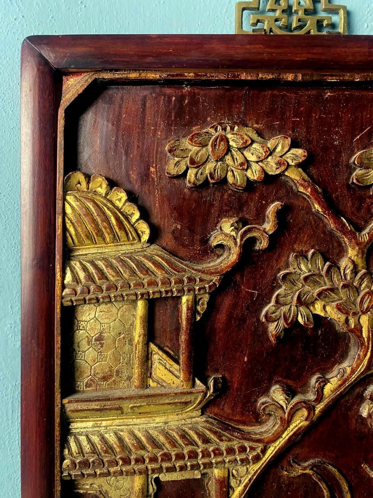 Qing Dynasty Exquisite Chinese Wooden Panel With Raised Figures Gold Leaf (N.2) photo 972.0