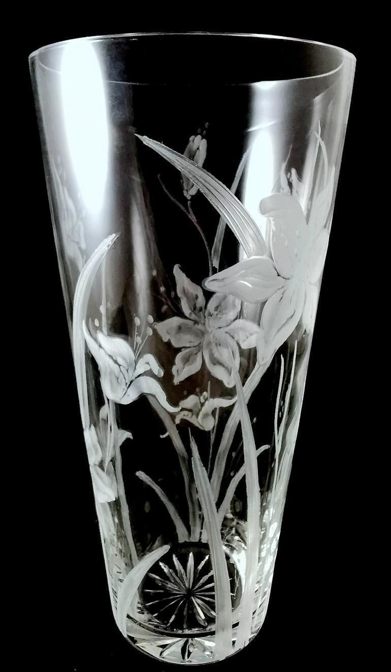 Italian Cut And Ground Crystal Vase With Flower Decoration photo for sale
