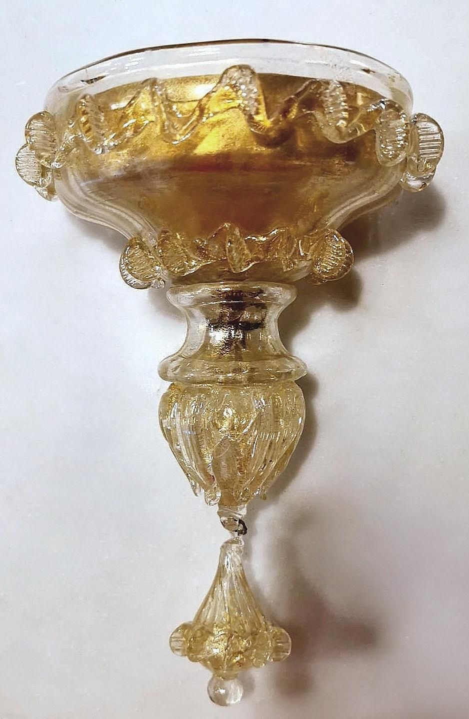 photo vintage Murano Glass Wall Sconce Italian Art Nouveau Style Blown Glass And Gold