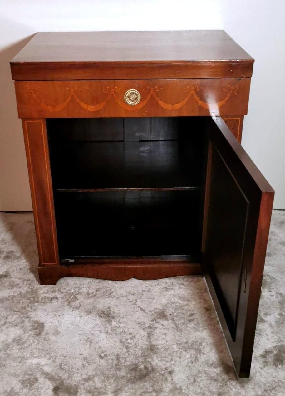 Biedermeier Style Small Italian Sideboard photo 2112.0