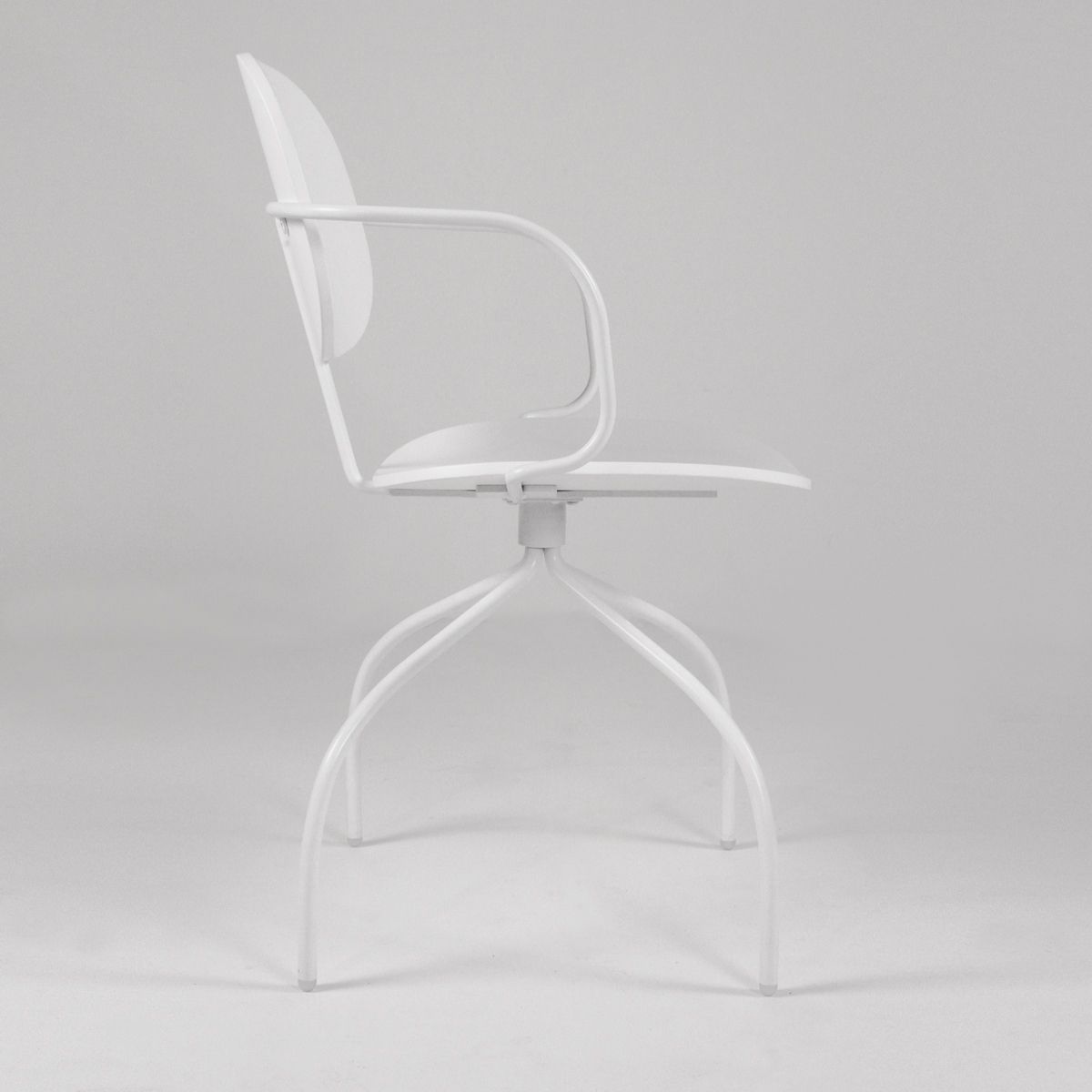 4 Chairs Model Magenta By Raffaella Mangiarotti For Ioc