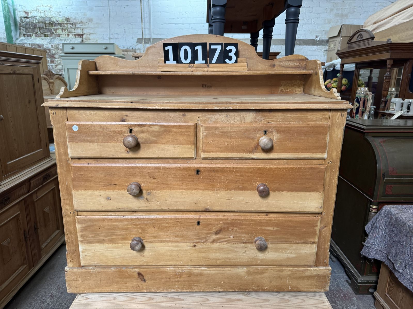Old English Chest Of Drawers With Splashback Top