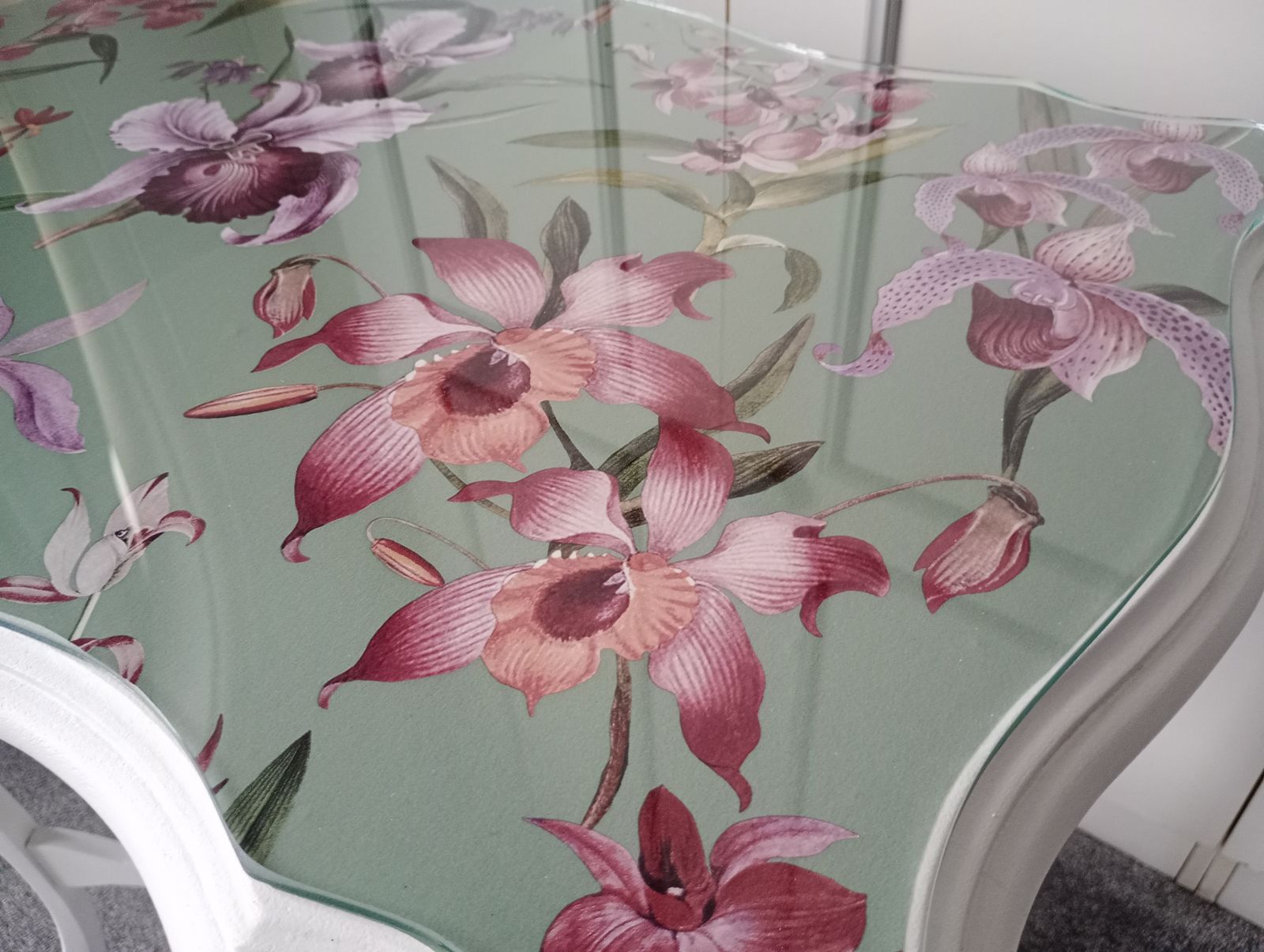 Side Table In Satin White With Jade Green And Water Colour Orchid Paper Glazed Top photo Furniture