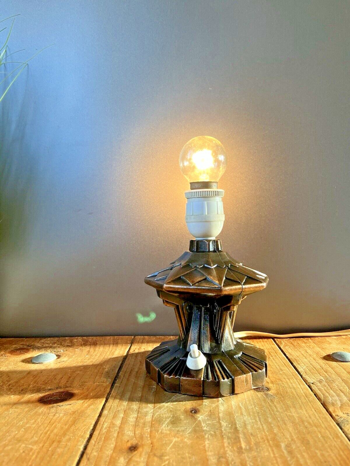 Superb 20s French Art Deco Geometric Copper Tone Metal Lamp Base Interior Design photo vinterior