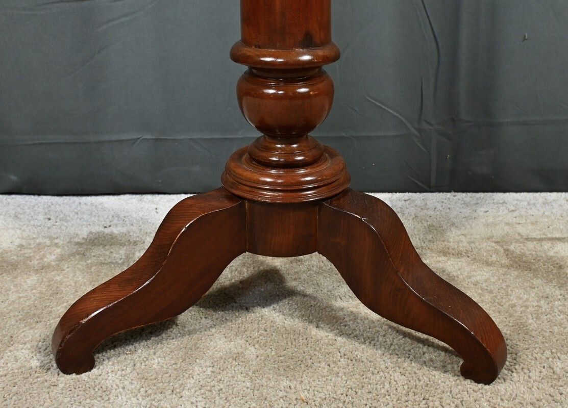 photo furniture Solid Mahogany Barber Shop, Restoration Period – Early 19th Century