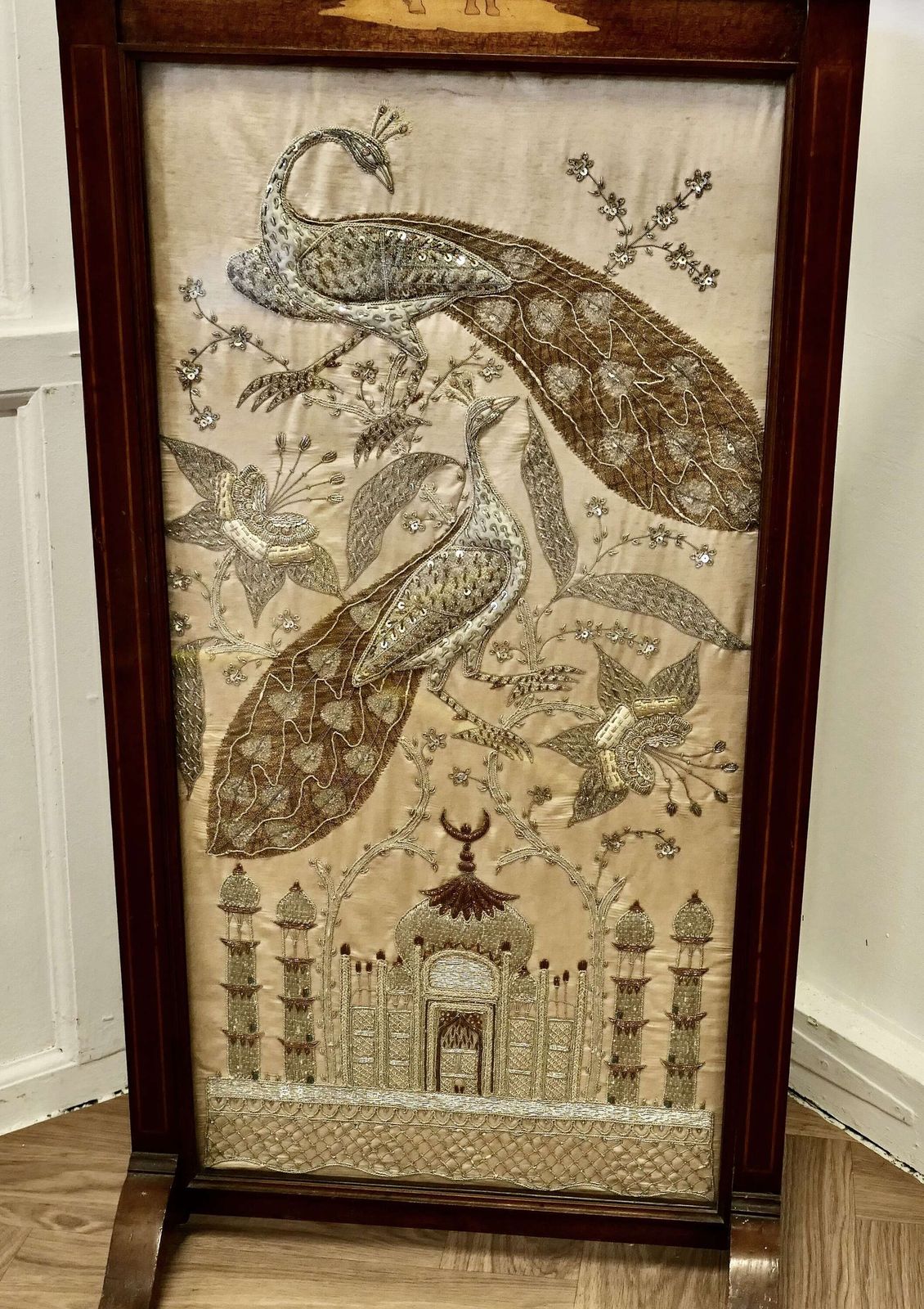 Indian Embroidered Silver And Gold Taj Mahal Screen photo buy