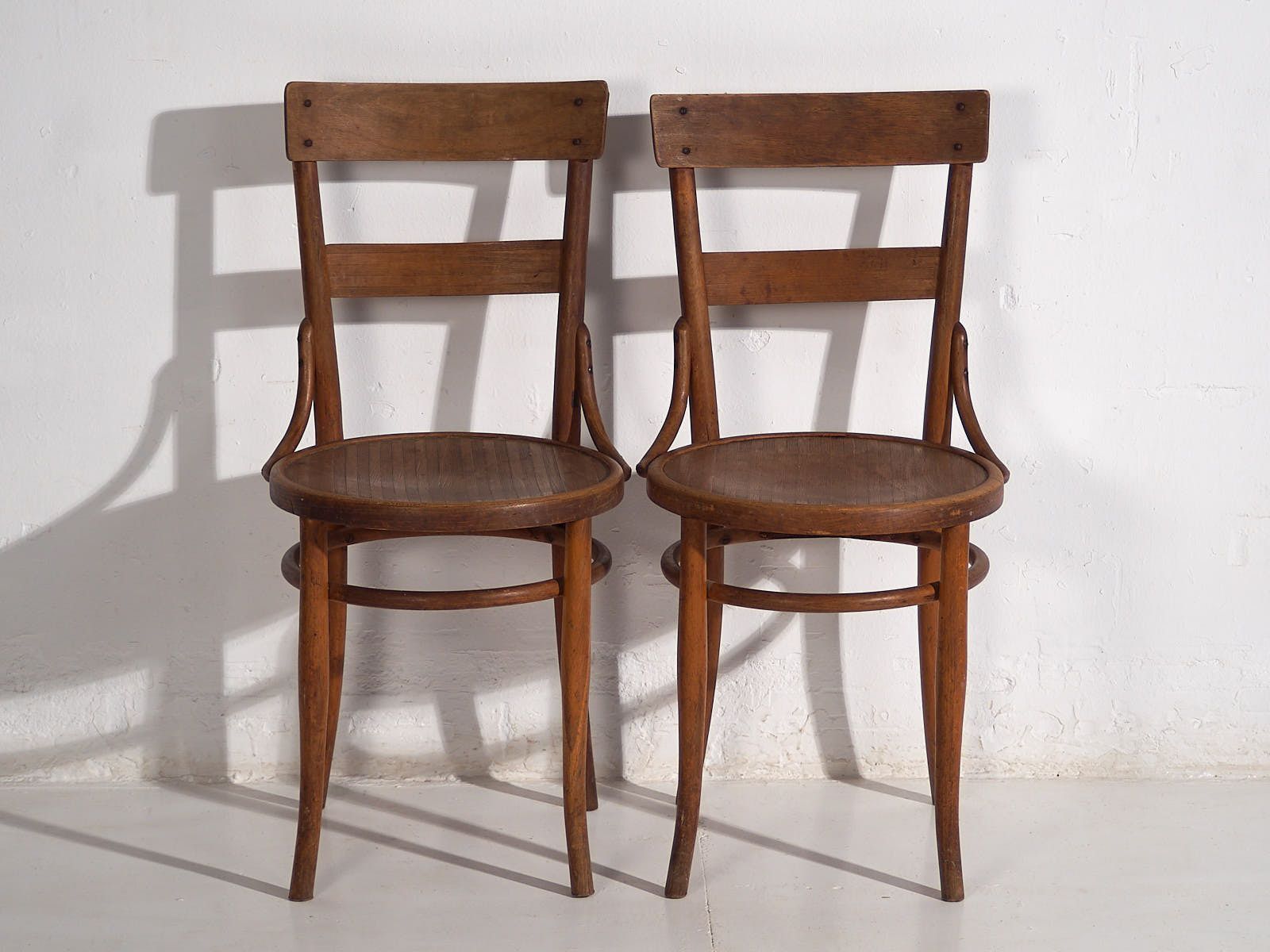 Antique Set Of Thonet Chairs (C.1920). Set Of Four Pieces #1 photo 690.0