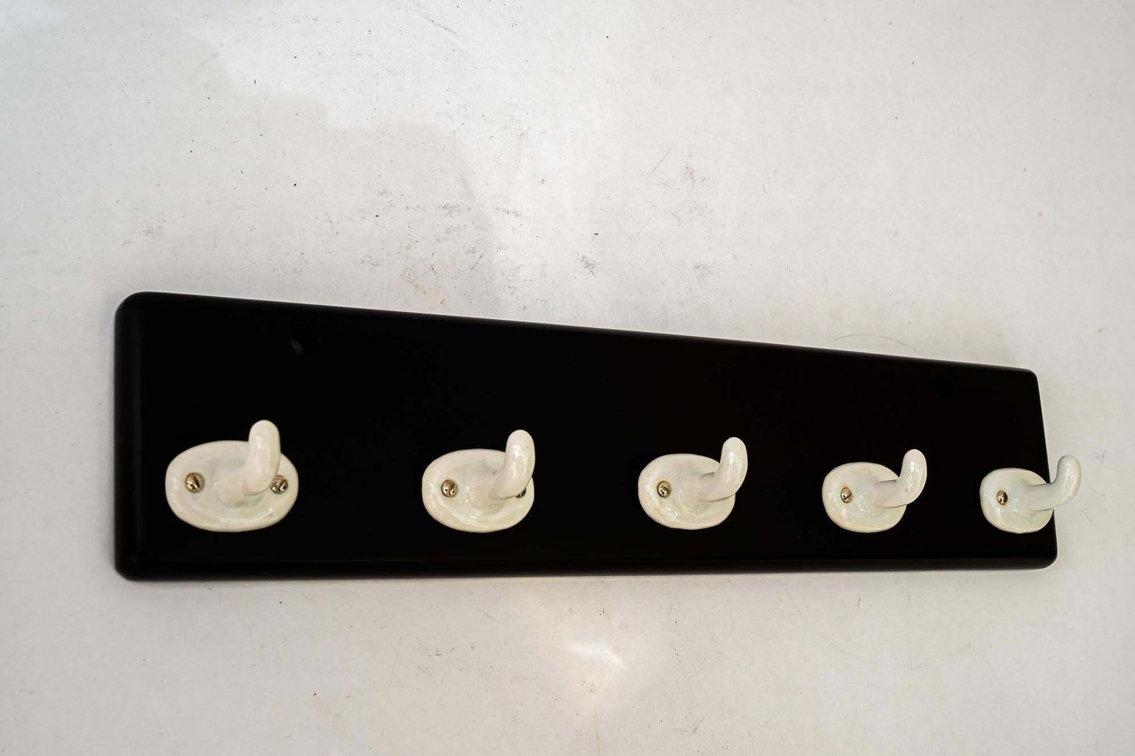 Art Deco Kitchen Board With 5 Hooks, Circa 1920s photo 212.0