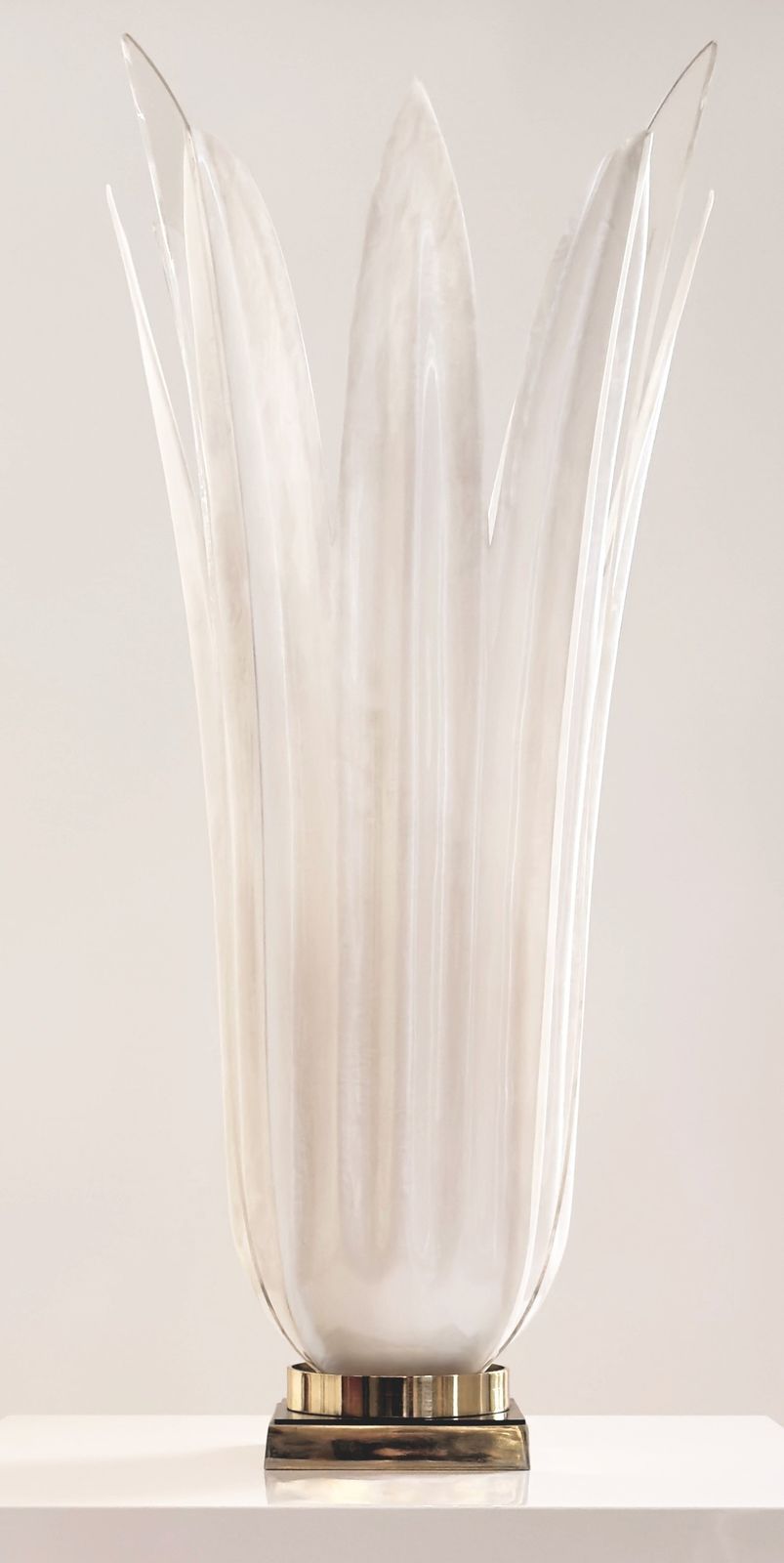20th Century Tulip Table Lamp By Maison Rougier In Acrylic Resin And Plexiglass, 1970s photo 1500.0