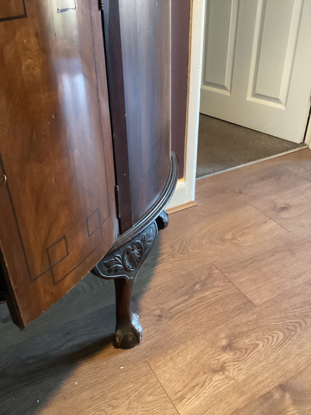 photo vintage Demilune Cabinet Cica 1920 With Drawer ,Ball & Claw Feet ,Mahogany Art Deco Marquetry Insets