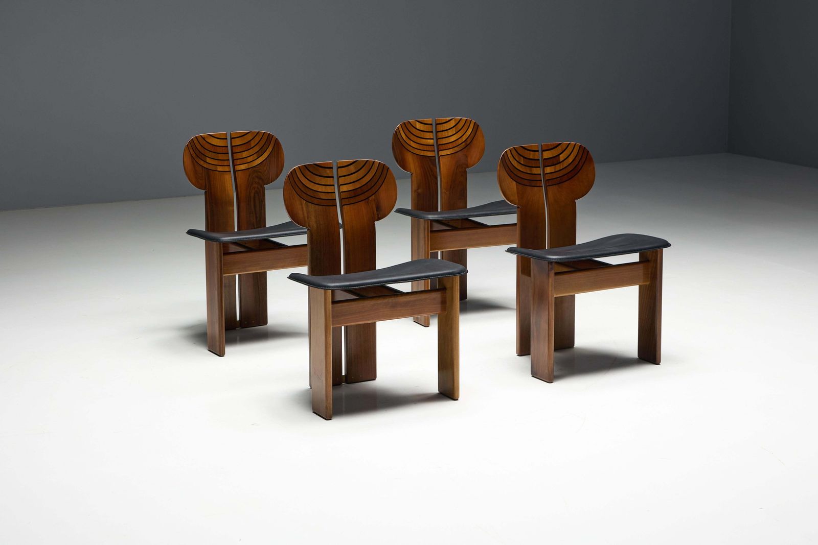 photo for sale Dining Chairs 'Africa' By Afra & Tobia Scarpa For Maxalto, Italy, 1970s