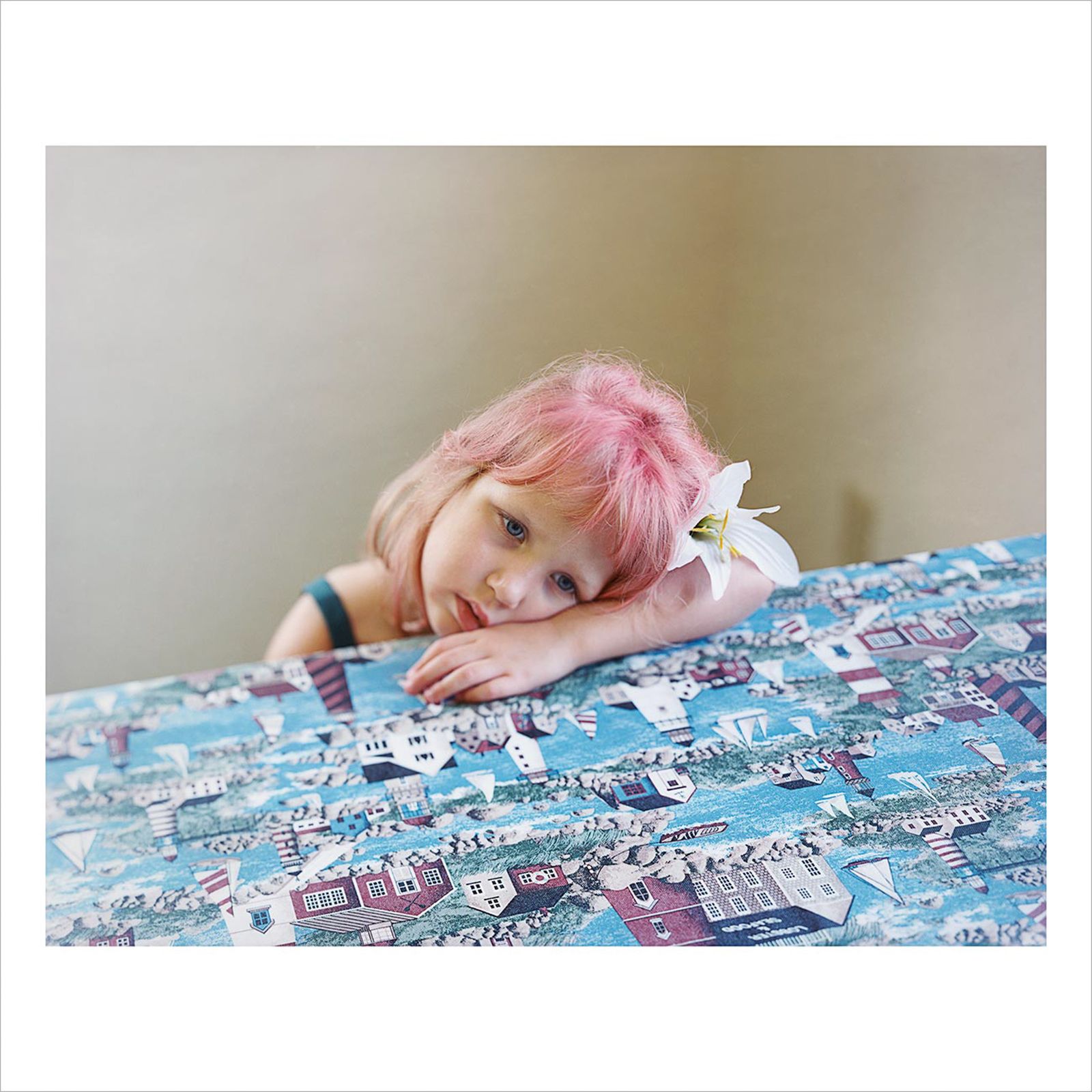 Alec Soth “Sydney. Tallahassee, Florida" Signed & Framed Magnum Print, 2004 photo furniture