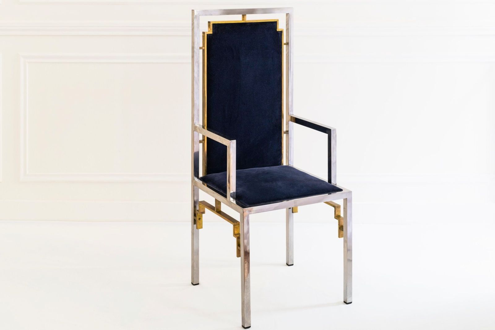 20th Century High Back Throne Chair Attributed To Roméo Rega, Silver & Blue Velvet, 1970 Italian Design