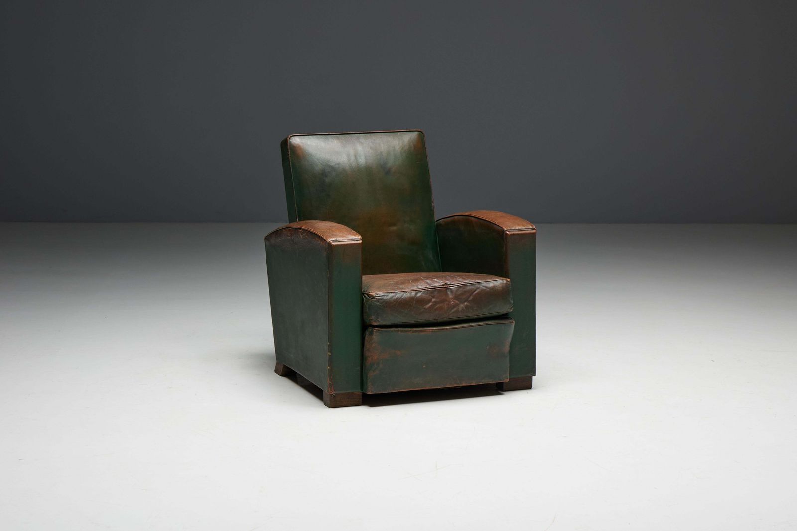 photo furniture Art Deco Leather Club Chairs, France, 1930s