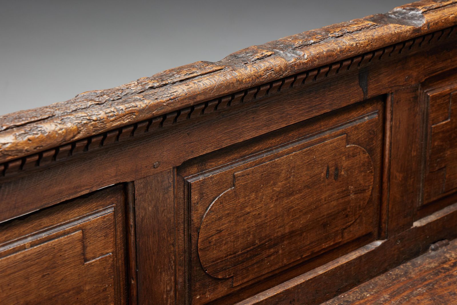 Art Populaire Chest Bench, France, 17th Century photo vinterior