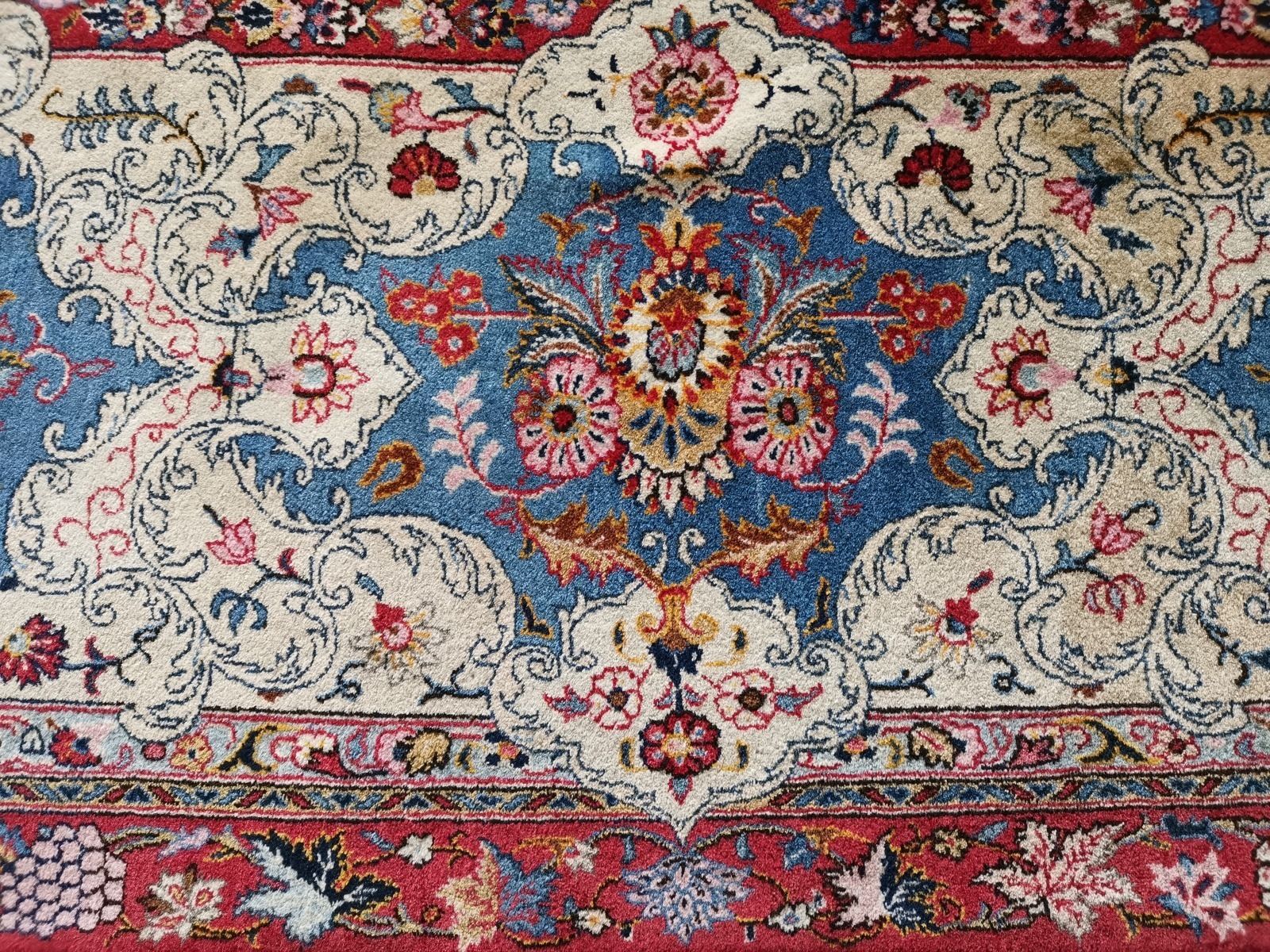 photo for sale Palatial Grand Vintage Hand Knotted Wool Rug (470 X 330 Cm)