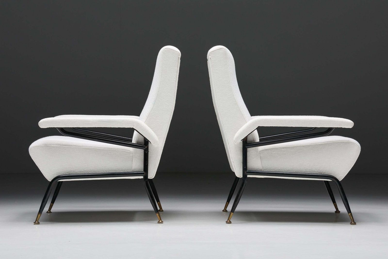 Wim Rietveld Inspired Armchairs In Off White Upholstery, Italy, 1970s photo for sale