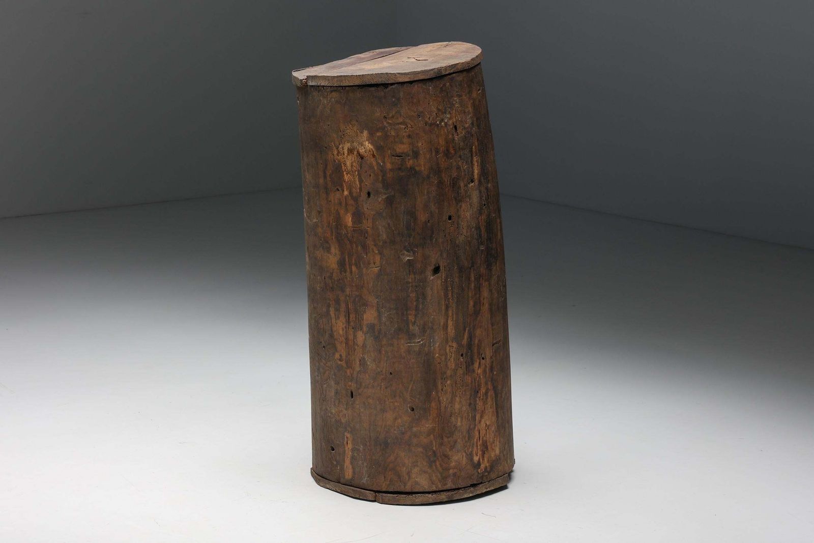 Art Populaire Monoxylite Cabinet, Ardèche, 19th Century photo 4630.0