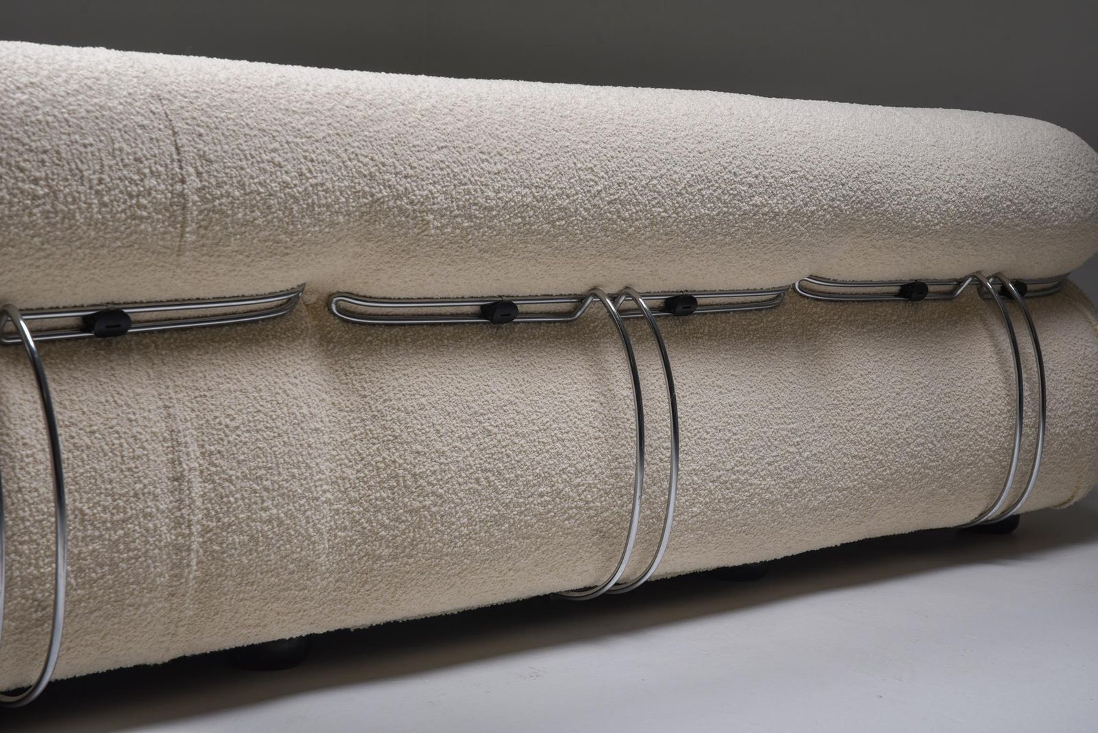 photo furniture Cassina 'Soriana' Four Seater Sofa By Afra And Tobia Scarpa In Bouclé, 1970's
