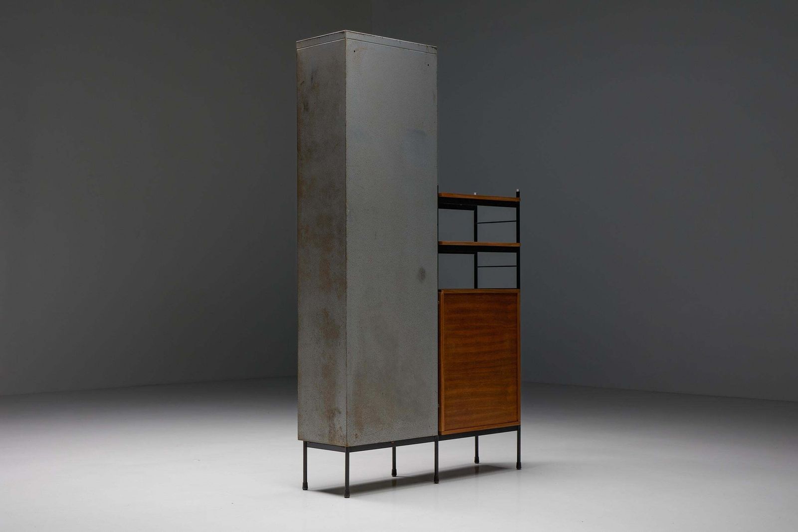 Cabinet By Willy Van Der Meeren & Eric Lemesre For Tubax, 1950's photo vinterior