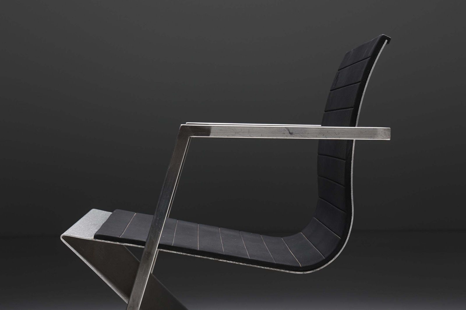 Pentagon Group Casino Model ‘D8’ Black Chairs, Germany, 1987 photo buy