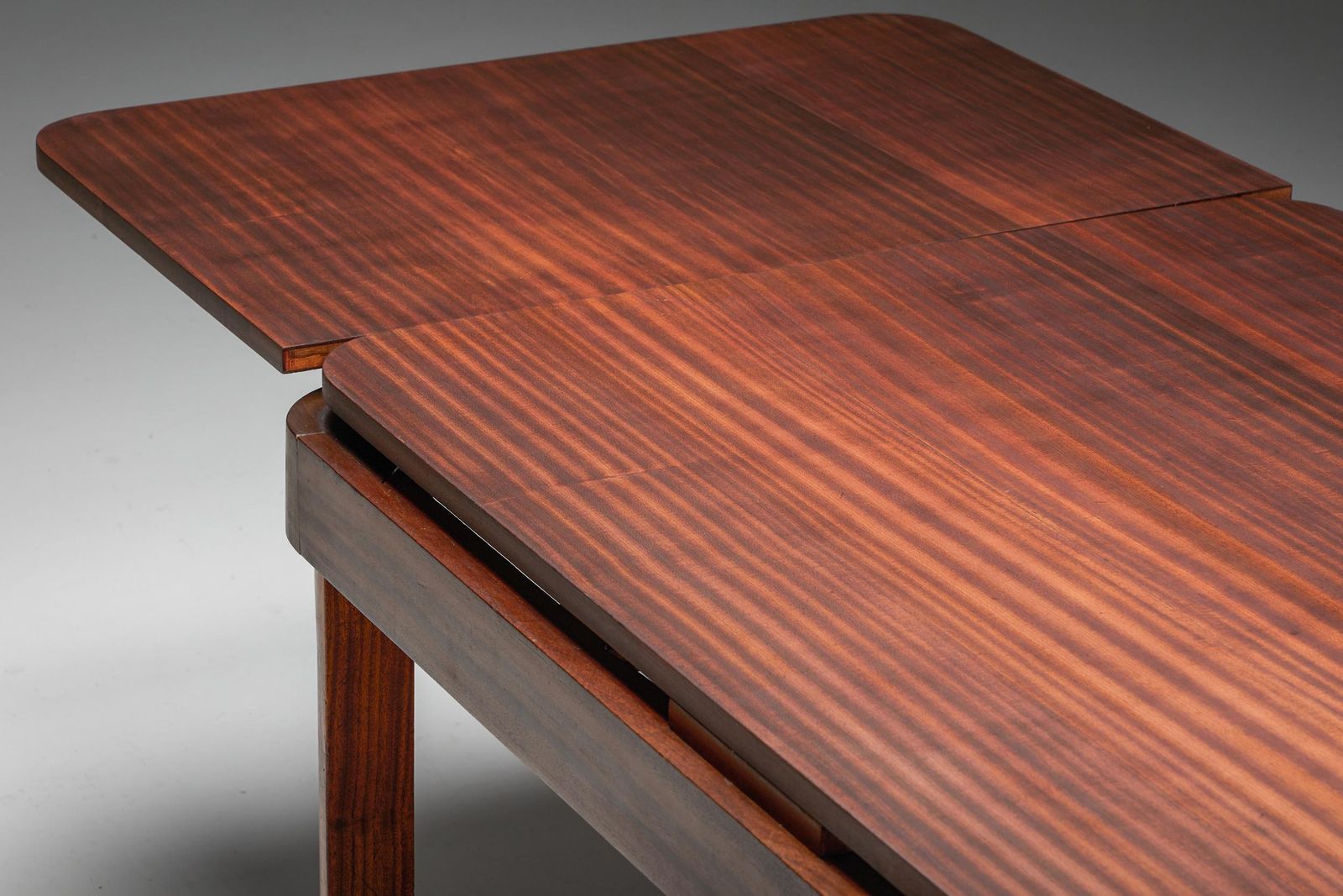 photo vintage Extendable Dining Table By John Van Zeeland, Art Deco, Belgium, 1930s