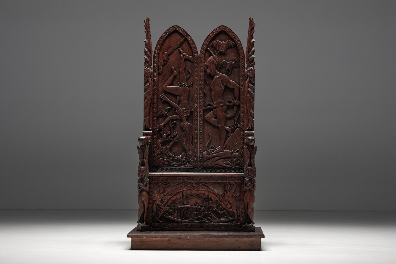 Carved Throne Chairs With Relief Design In Wood, 20th Century photo vinterior