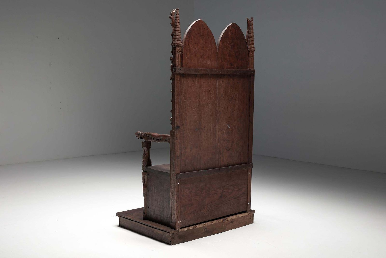 Carved Throne Chairs With Relief Design In Wood, 20th Century photo vintage