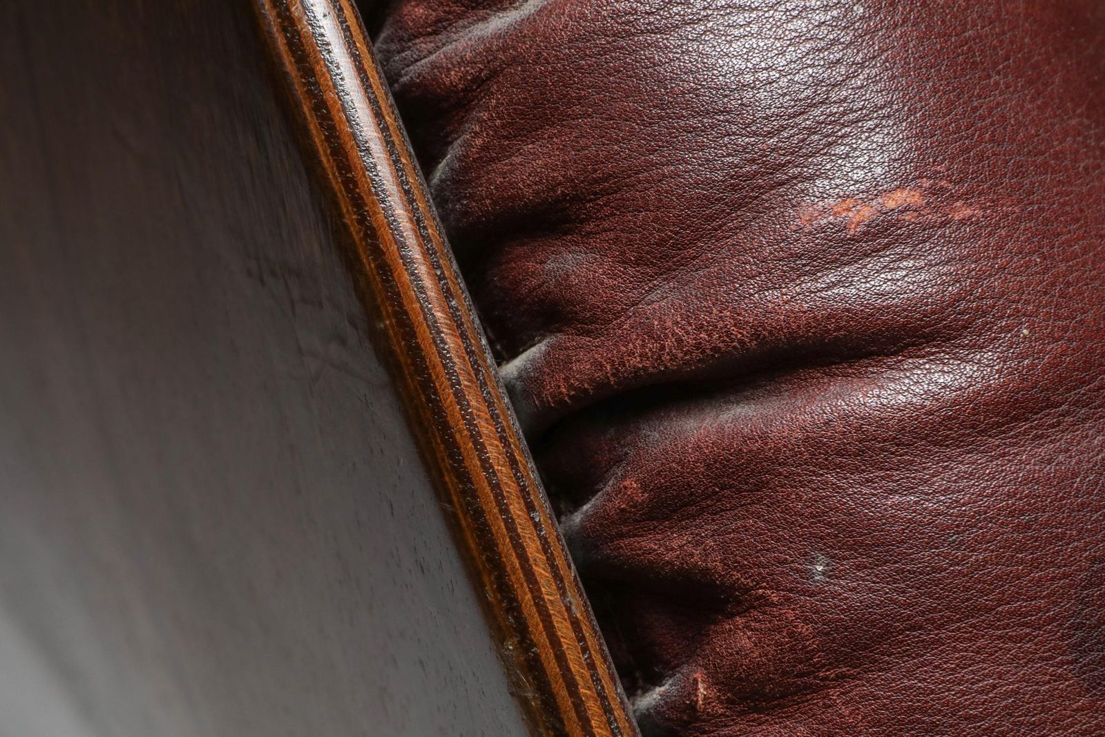 photo for sale Gae Aulenti "Arcata" Living Room Set In Walnut And Burgundy Leather, 1968