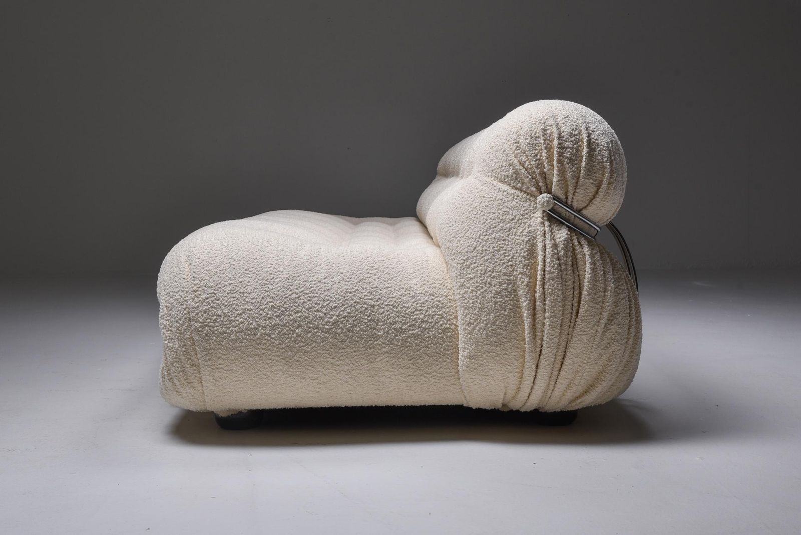 Cassina 'Soriana' Four Seater Sofa By Afra And Tobia Scarpa In Bouclé, 1970s photo Furniture
