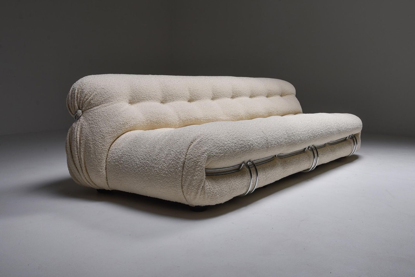 Cassina 'Soriana' Four Seater Sofa By Afra And Tobia Scarpa In Bouclé, 1970s photo 14218.0