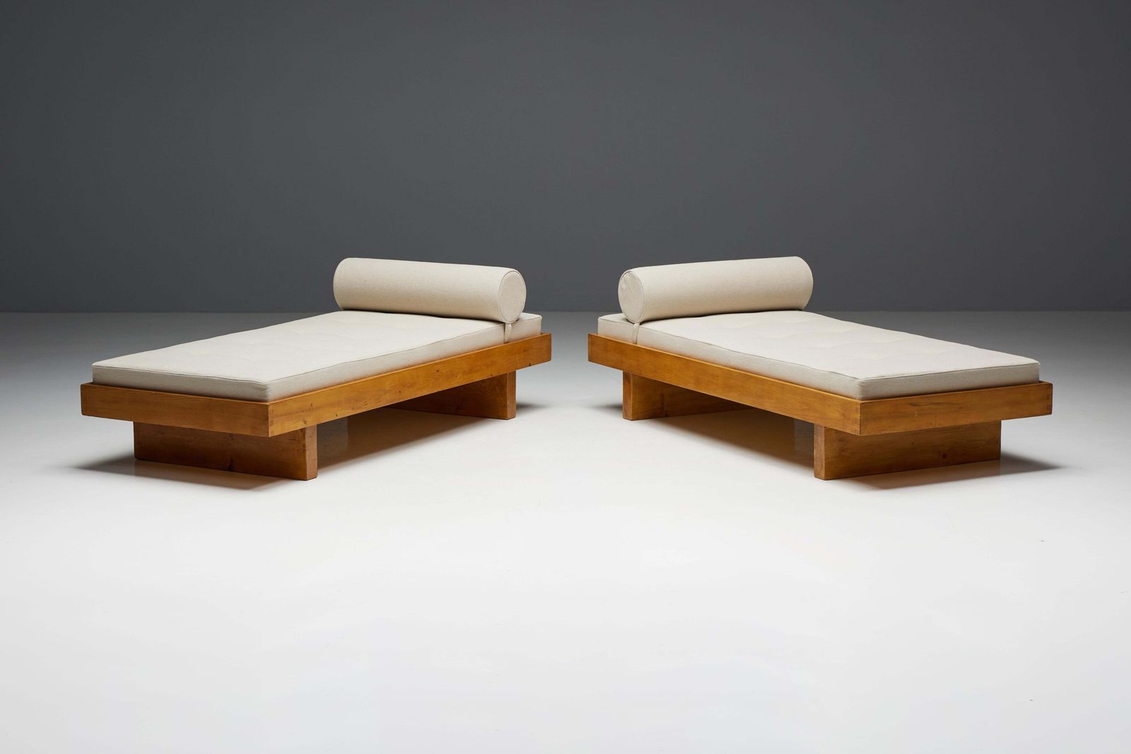 Daybed By Charlotte Perriand For Méribel Les Allues, France, 1960s photo Furniture