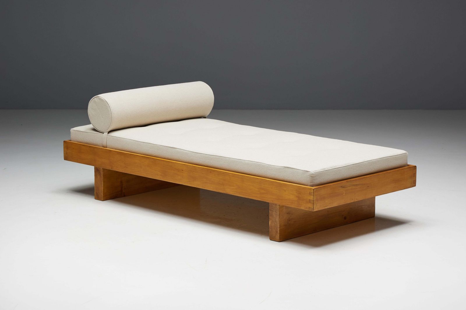 23980.0 Daybed By Charlotte Perriand For Méribel Les Allues, France, 1960s photo
