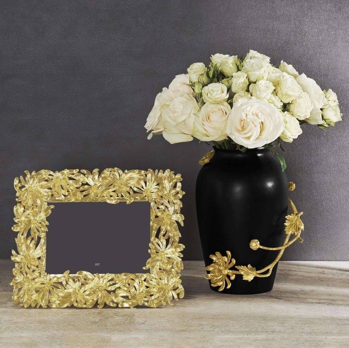 Dahlia Photo Frame In Gilded Metal, Medium Size Model. photo 606.67