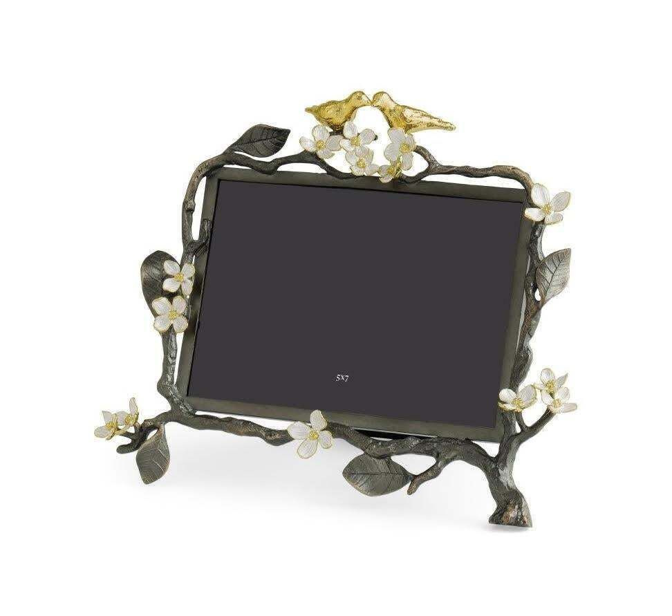 Medium Sized Photo Frame With Bird Motif In Silver, Gold And Enamelled Metal. photo vinterior