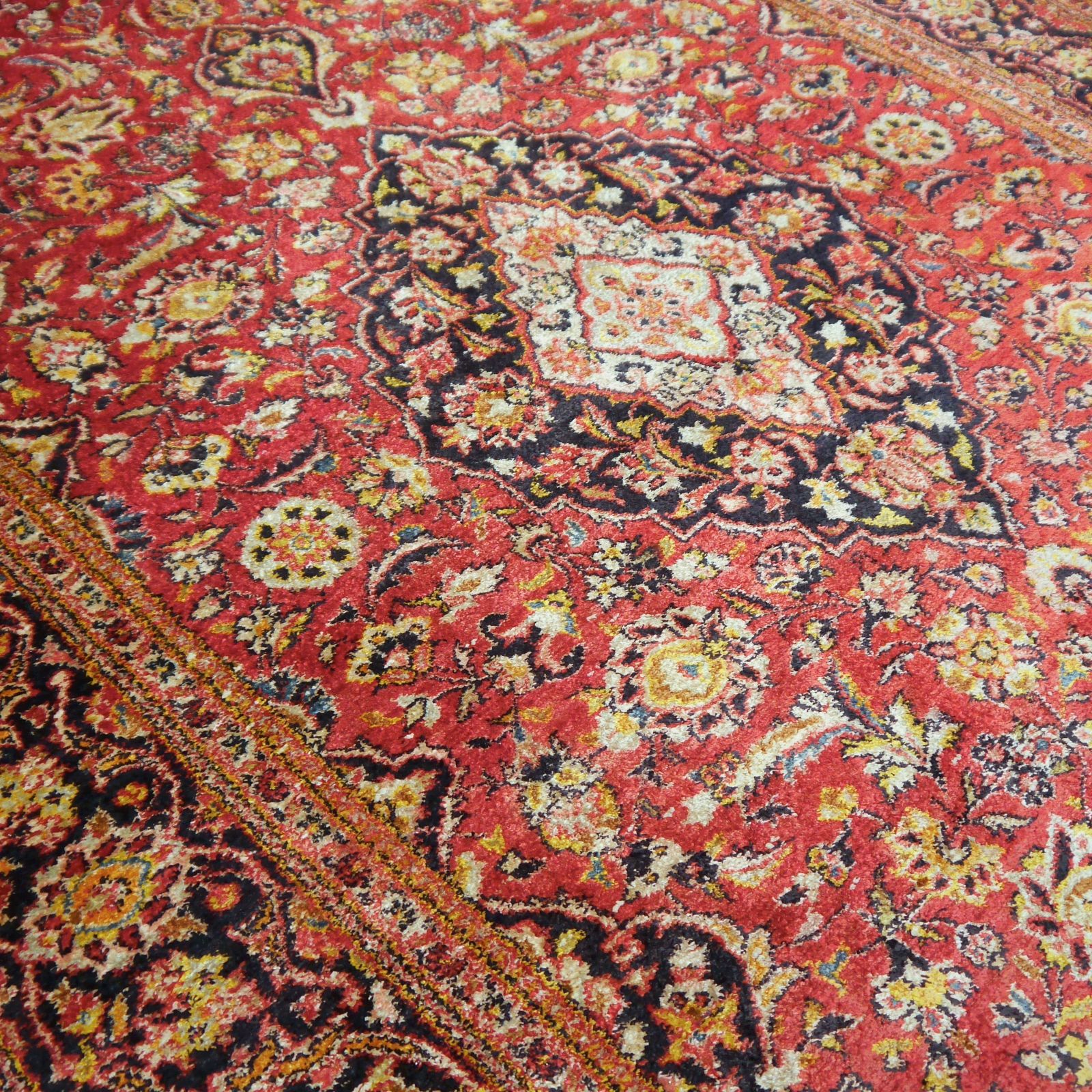 Oriental Silk Rug 210 X 140 Cm Hand Knotted photo for sale
