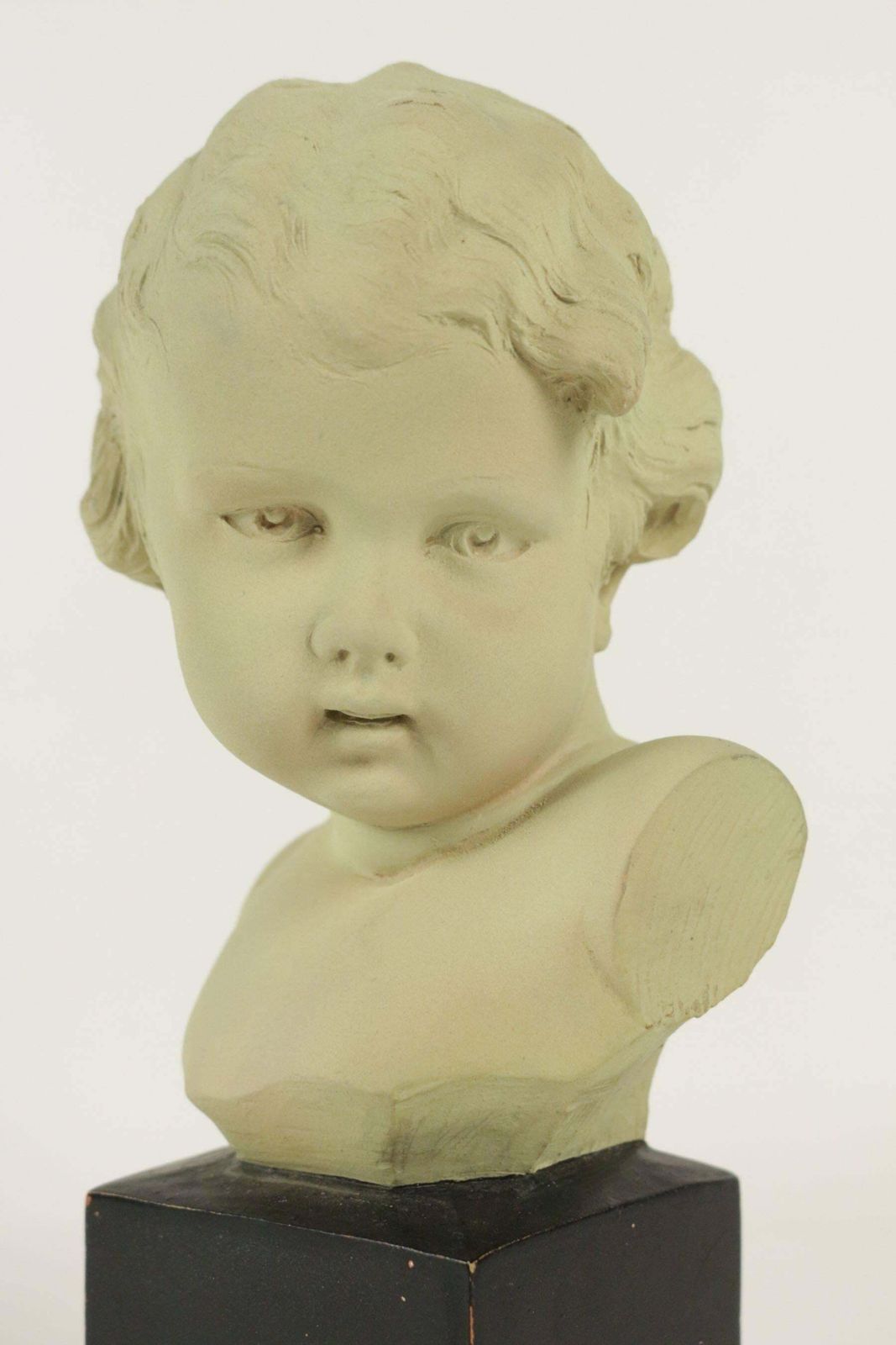 Bust Of A Child In Terra Cotta From The 20th Century, Signed Gobet photo vinterior