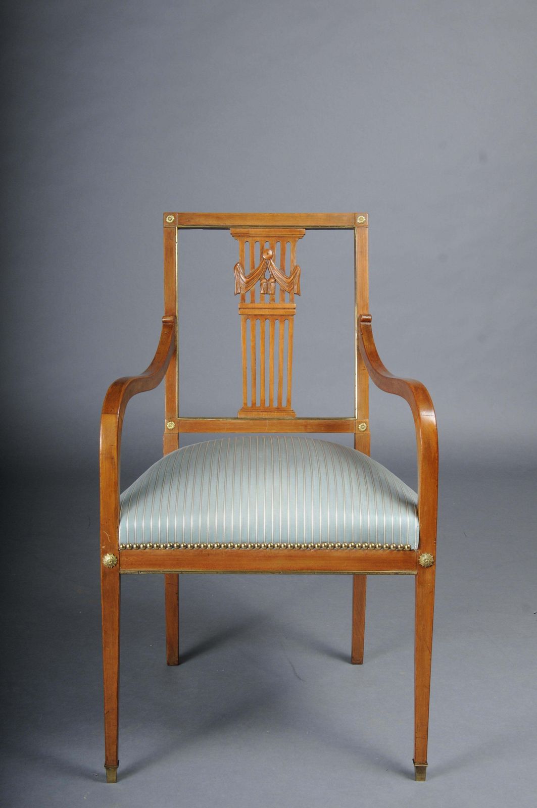 photo vintage Antique Classic Empire Armchair Mahogany With Brass, Paris.