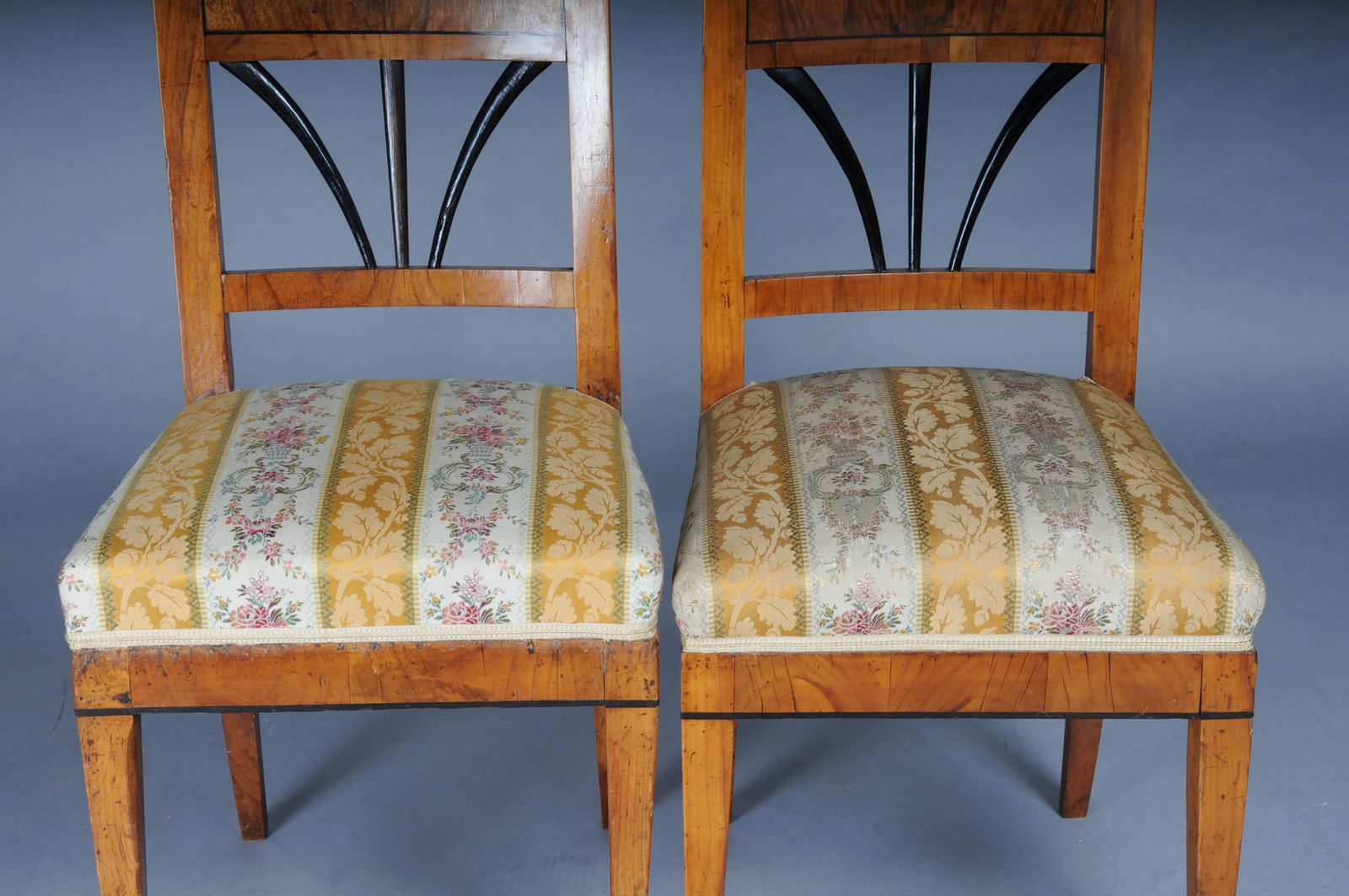 Set Of 4 Impressive Biedermeier Chairs Made Of Cherry Wood And Ebonized Around 1 photo 2610.0