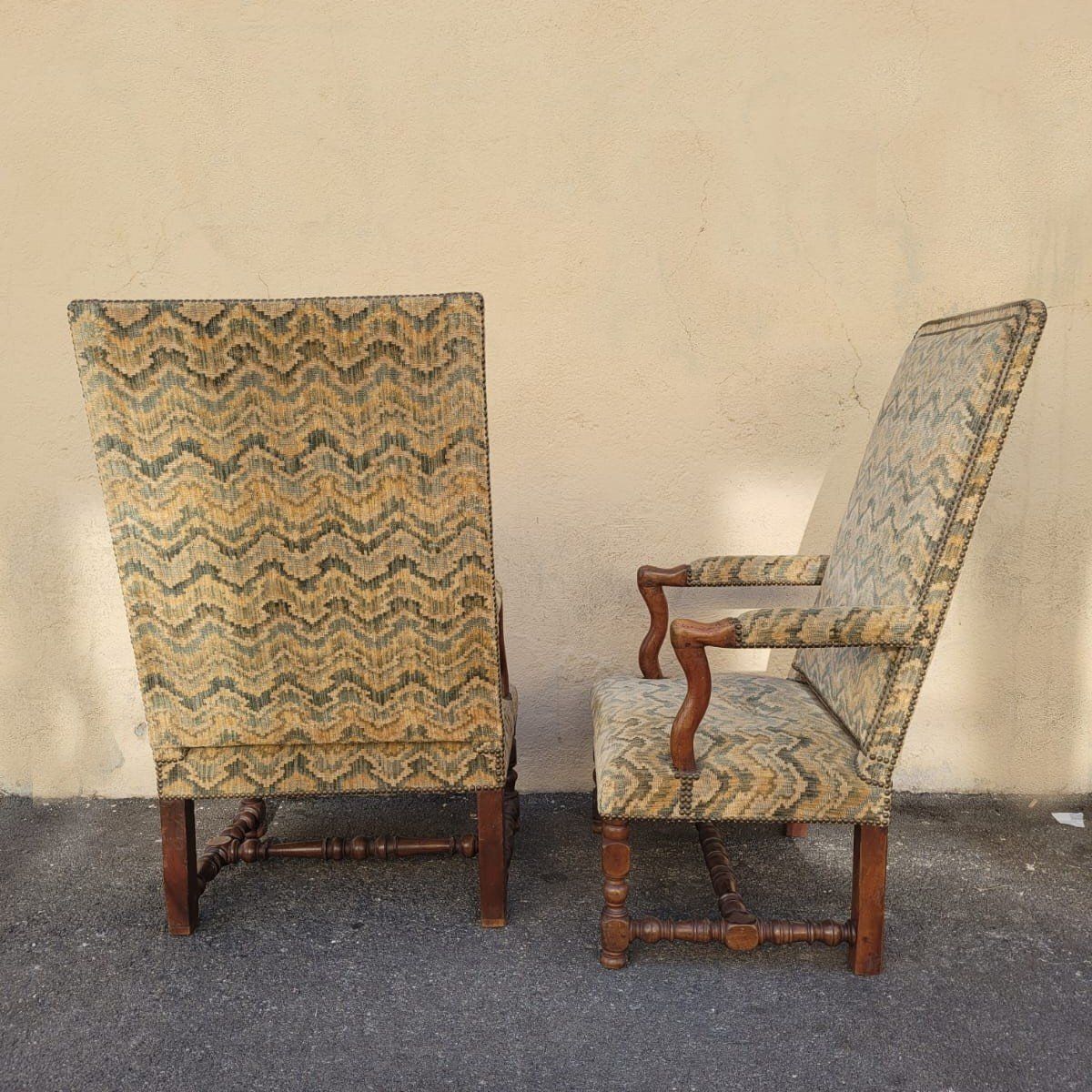 2 Louis XIII Period Armchairs With Tapestry photo vinterior