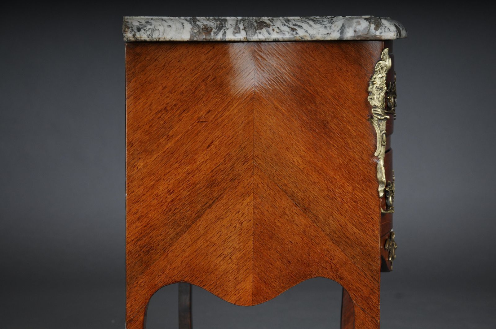 Elegant Old Chest Of Drawers From The 20th Century, Louis XV, Paris photo 2808.0