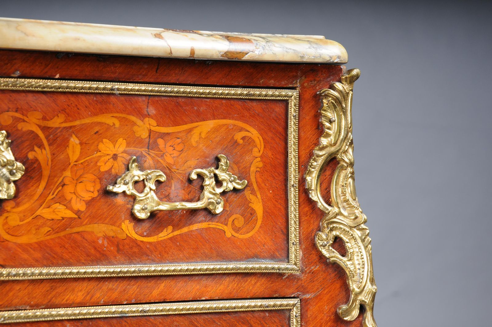 photo for sale 19th Century Chest Of Drawers Louis XV, Paris