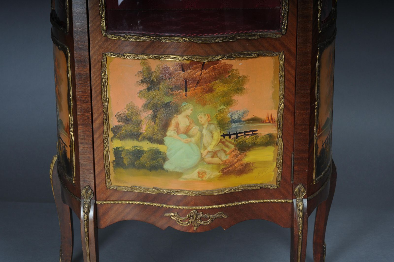 Elegant French Ornamental Display Case, Gilded Bronze, Louis XV photo 2124.0