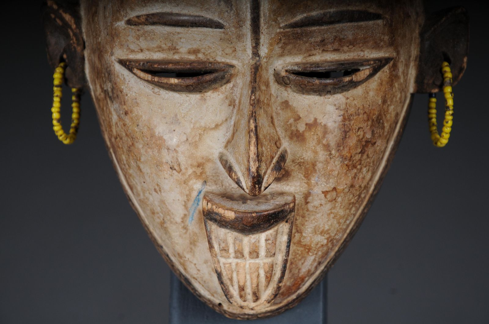 20th Century Antique Carved Wooden Face Mask, African Folk Art. Hangable.Decorat photo for sale