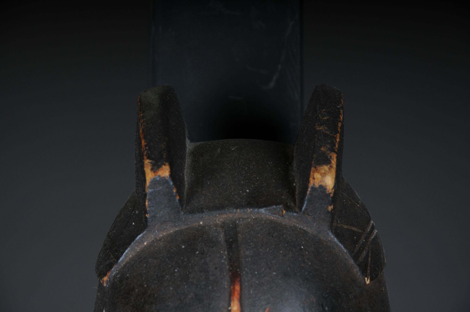 20th Century Antique Carved Wood Mask, African Art photo vinterior