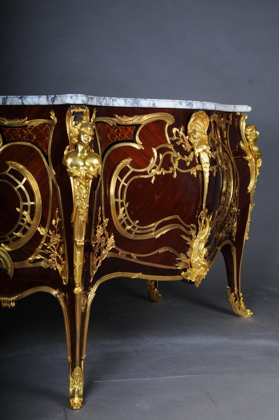 21990.0 20th Century Royal Francois Link Chest Of Drawers, Oak With Gilt Bronze photo