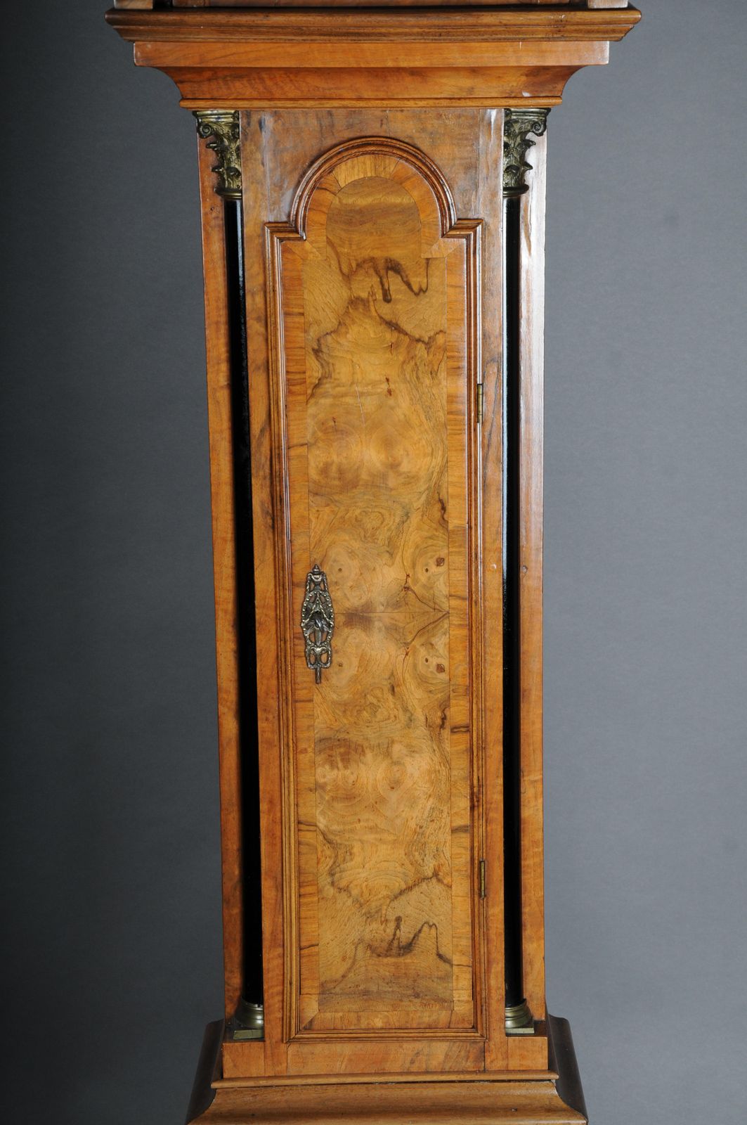 Beautiful Antique English Grandfather Clock, Root Wood, 19th Century photo vinterior