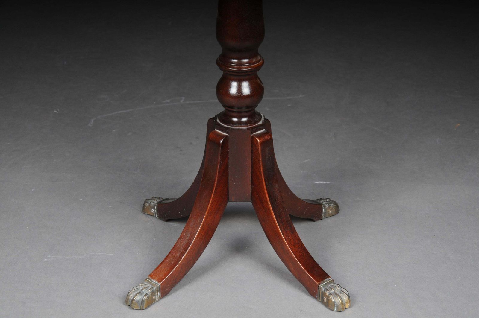 English Folding Table / Side Table / Table, 20th Century photo 676.0