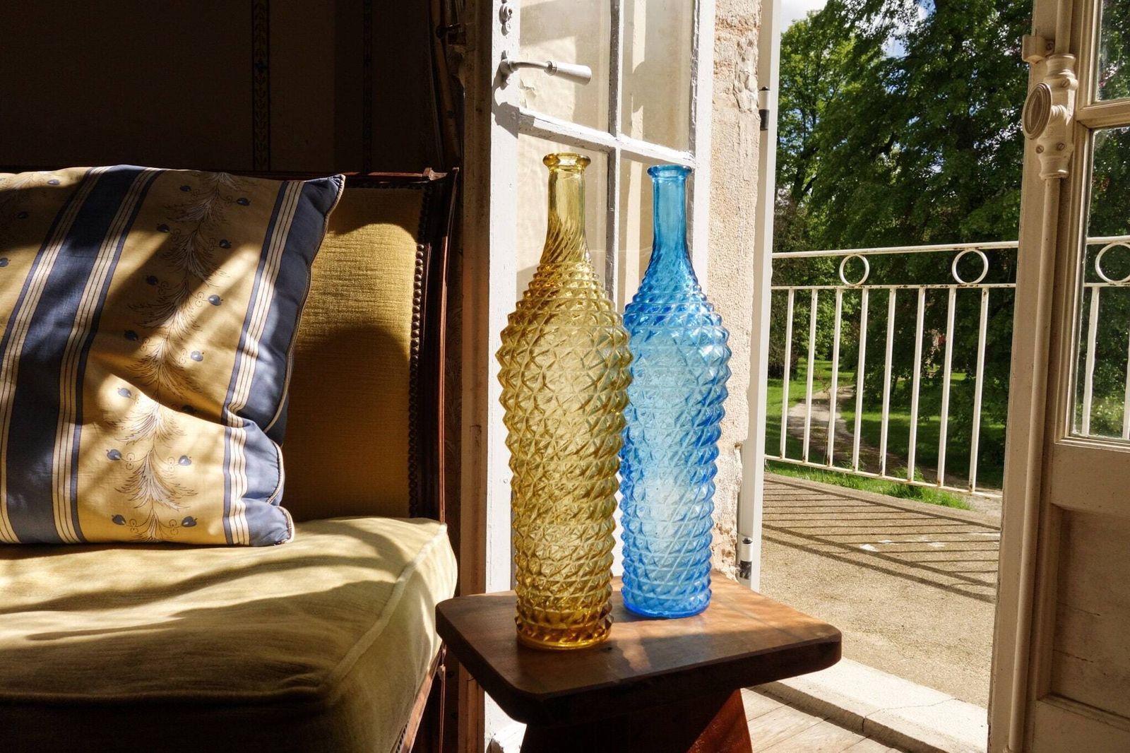 Empoli Art Deco Glass Water Bottle